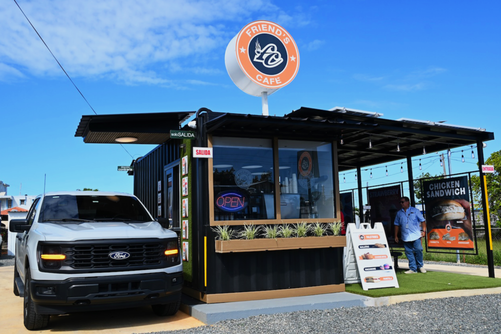 Friend's Café Aguadilla 2